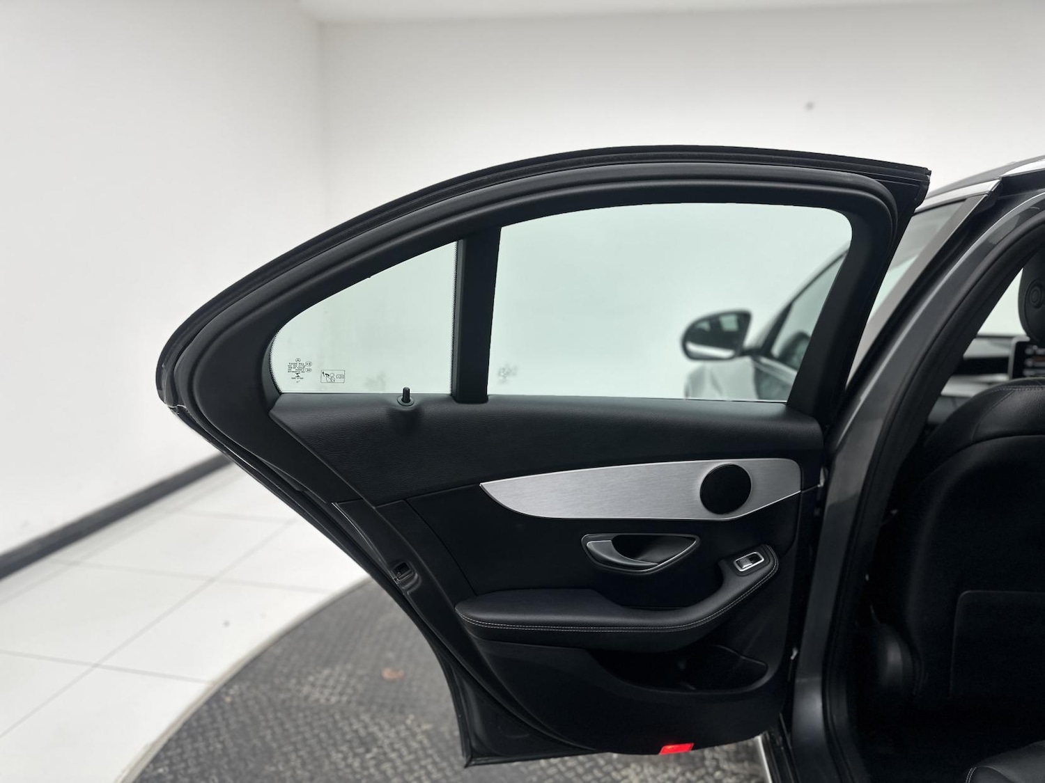 Used Mercedes-Benz C Class 2017 for sale - 77228524: Photo 29