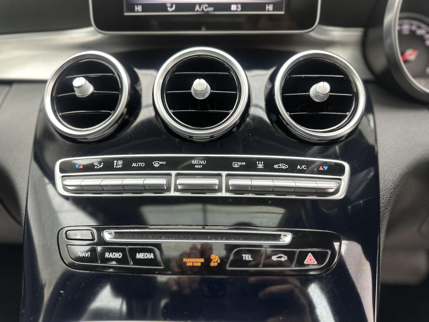 Used Mercedes-Benz C Class 2017 for sale - 77228524: Photo 46