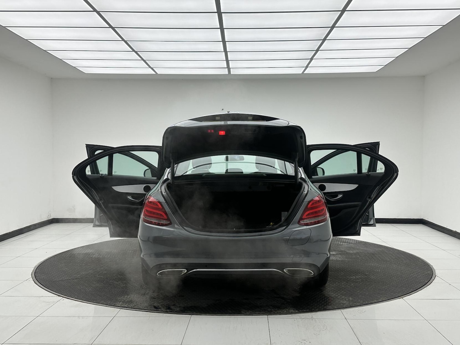 Used Mercedes-Benz C Class 2017 for sale - 77228524: Photo 7