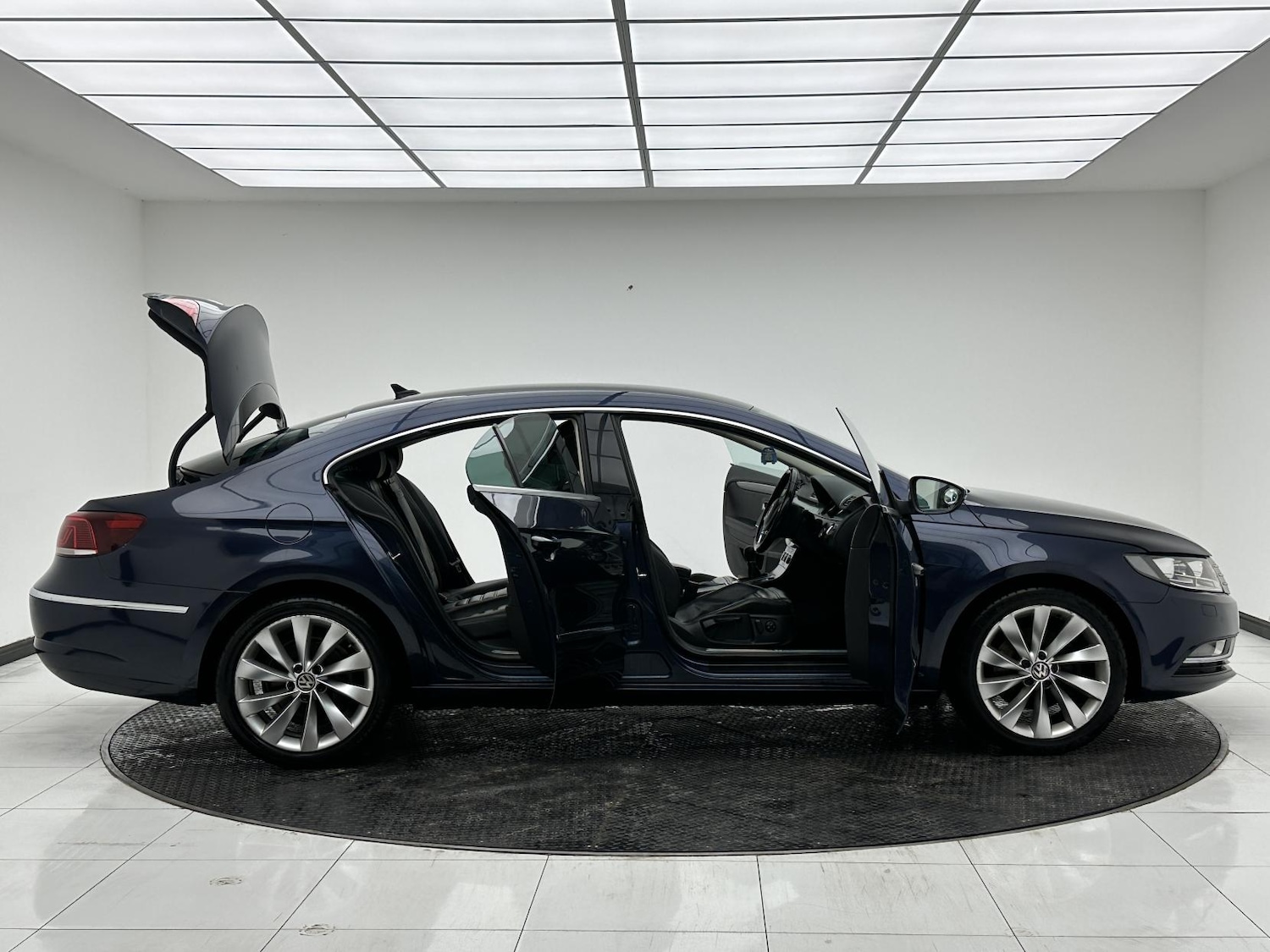 Used Volkswagen CC 2015 for sale - 77026190: Photo 11