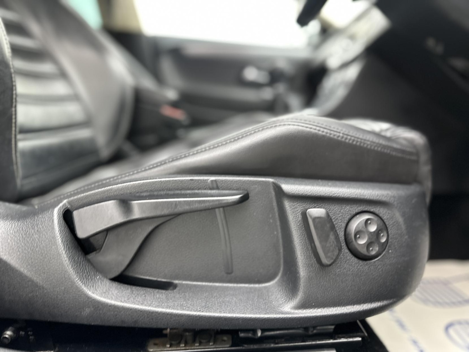 Used Volkswagen CC 2015 for sale - 77026190: Photo 20