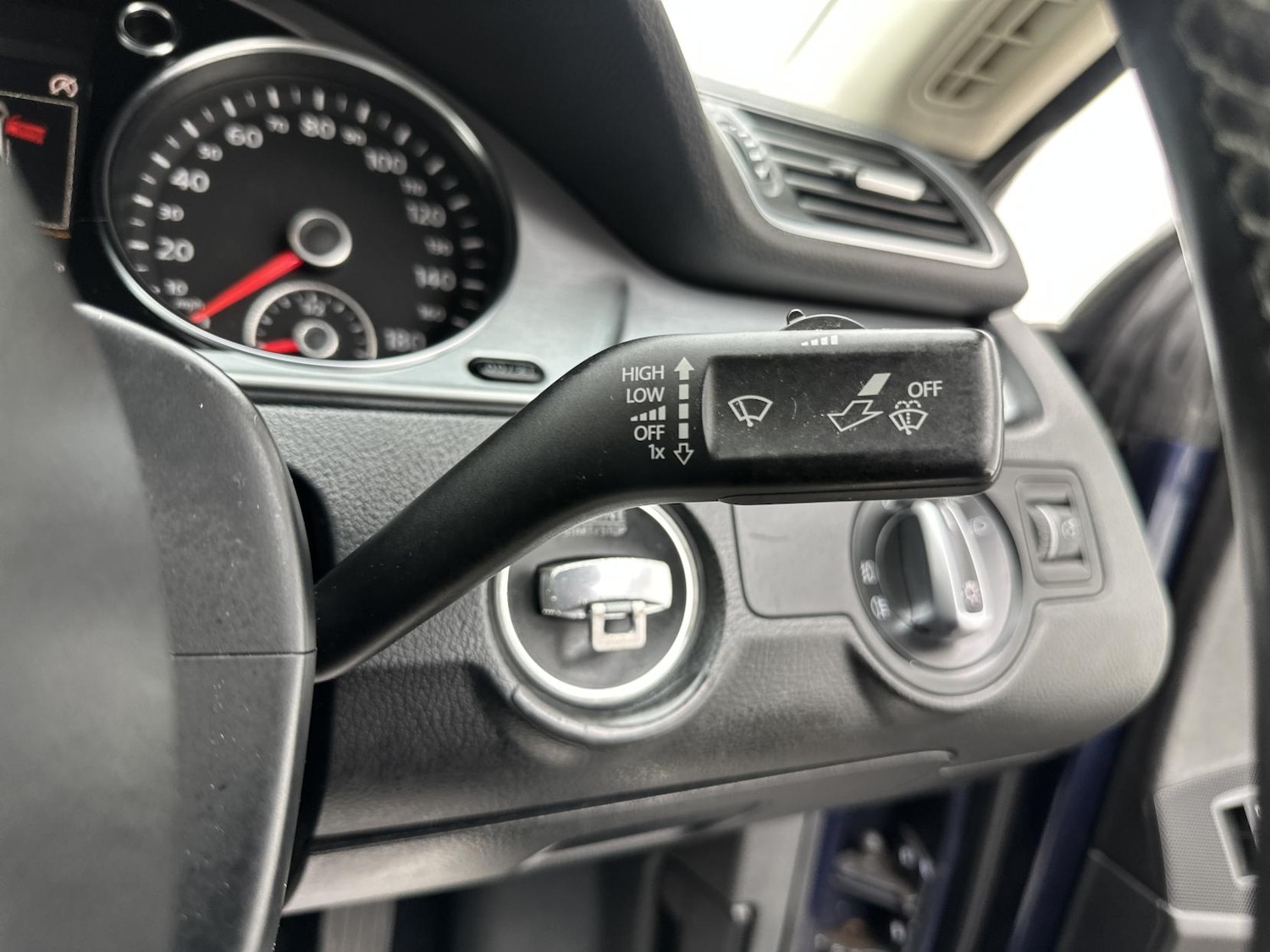 Used Volkswagen CC 2015 for sale - 77026190: Photo 27