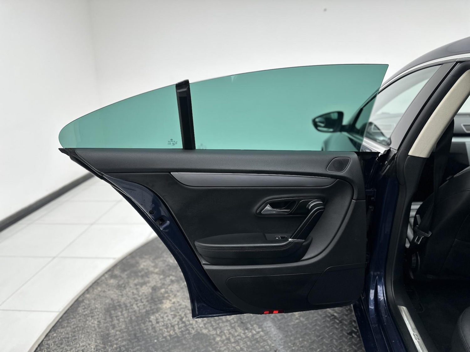 Used Volkswagen CC 2015 for sale - 77026190: Photo 37