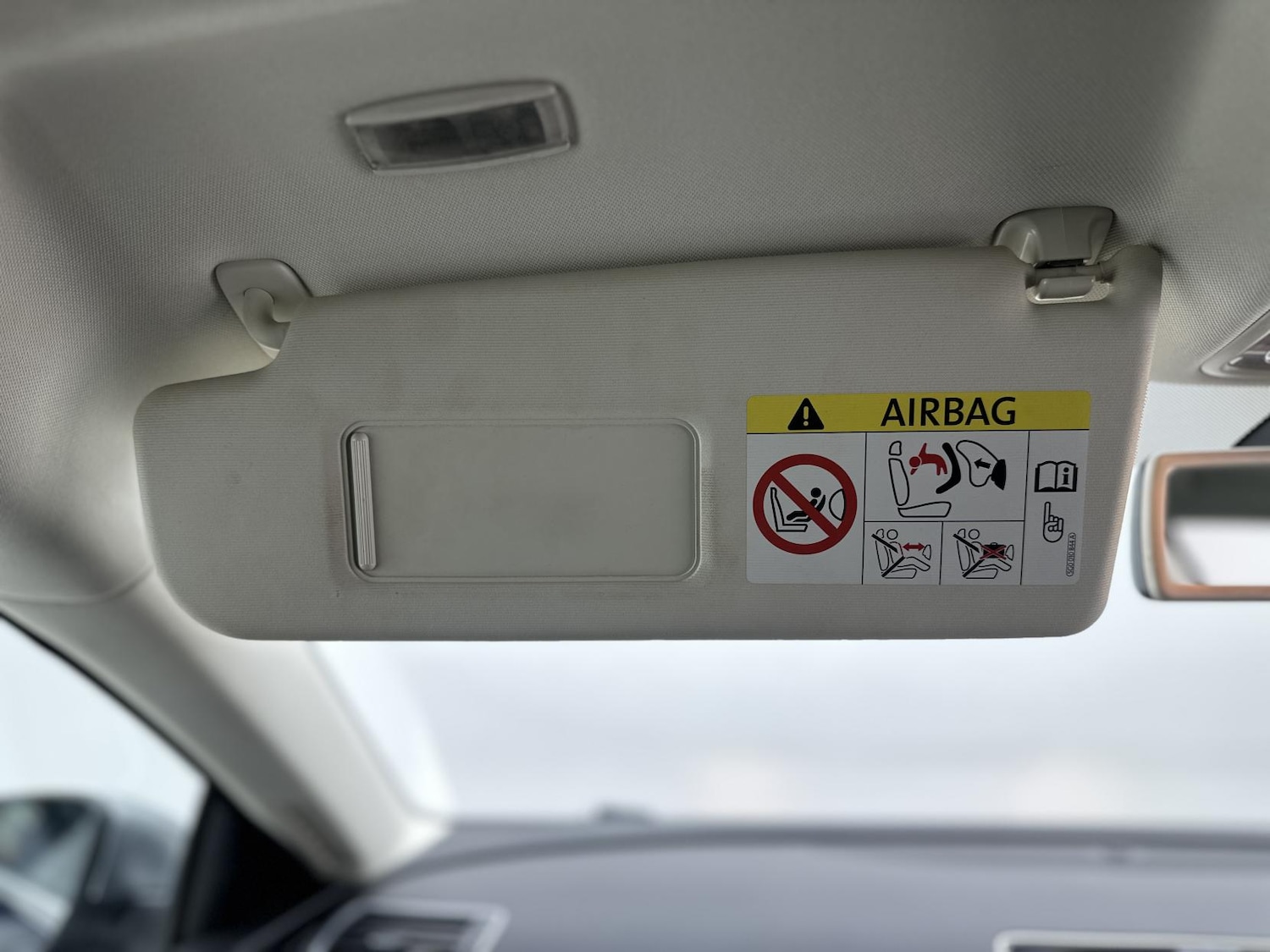 Used Volkswagen CC 2015 for sale - 77026190: Photo 48