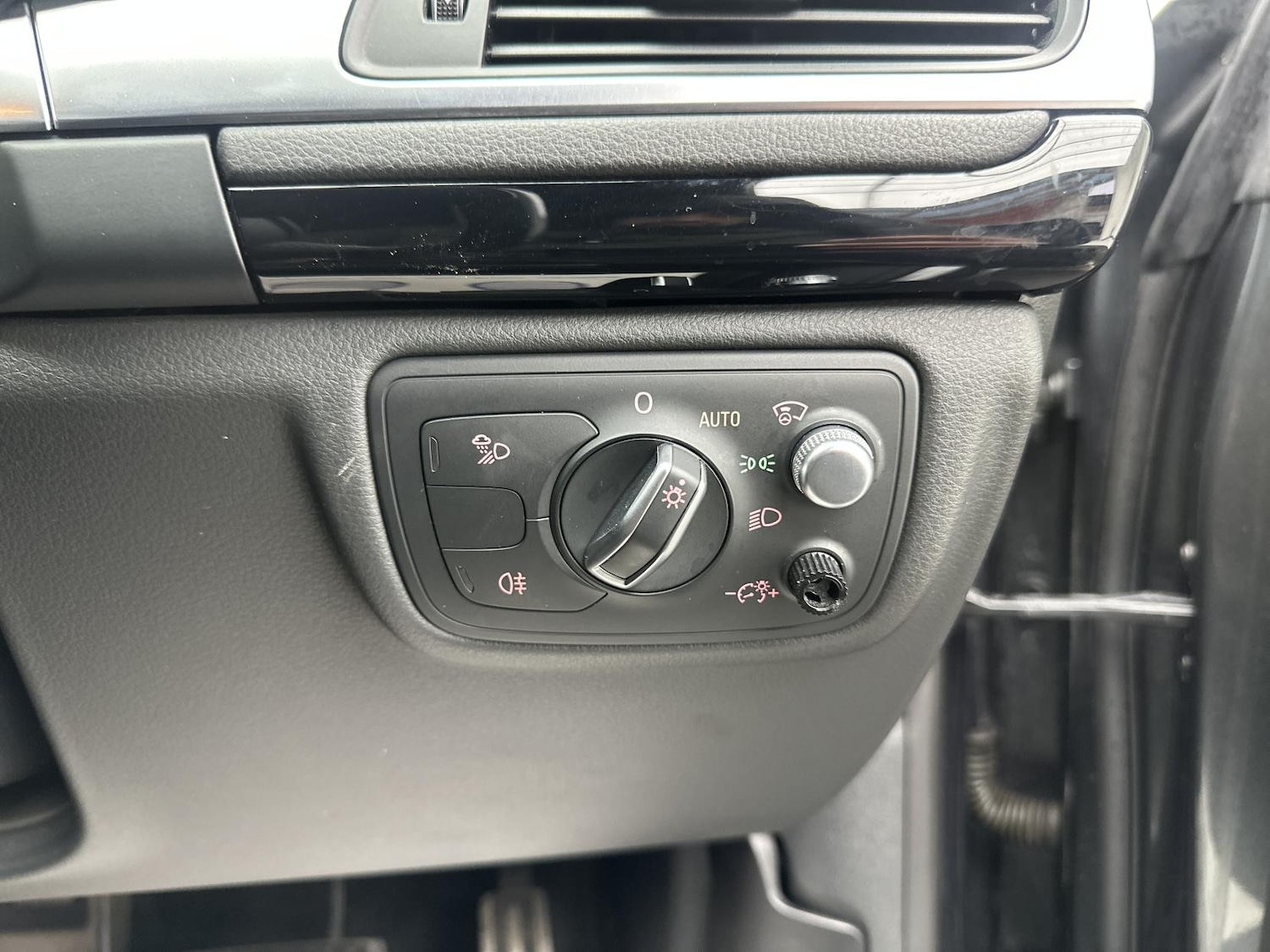 Used Audi A7 2015 for sale - 77173549: Photo 52