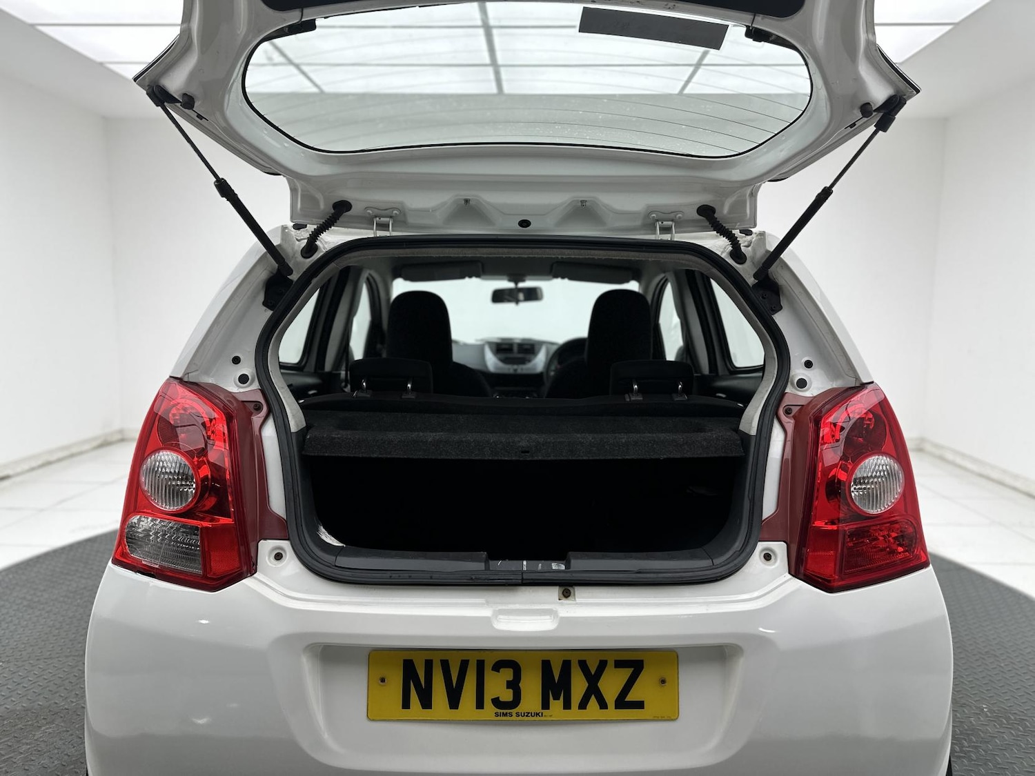 Used Suzuki Alto 2013 for sale - 77581562: Photo 25