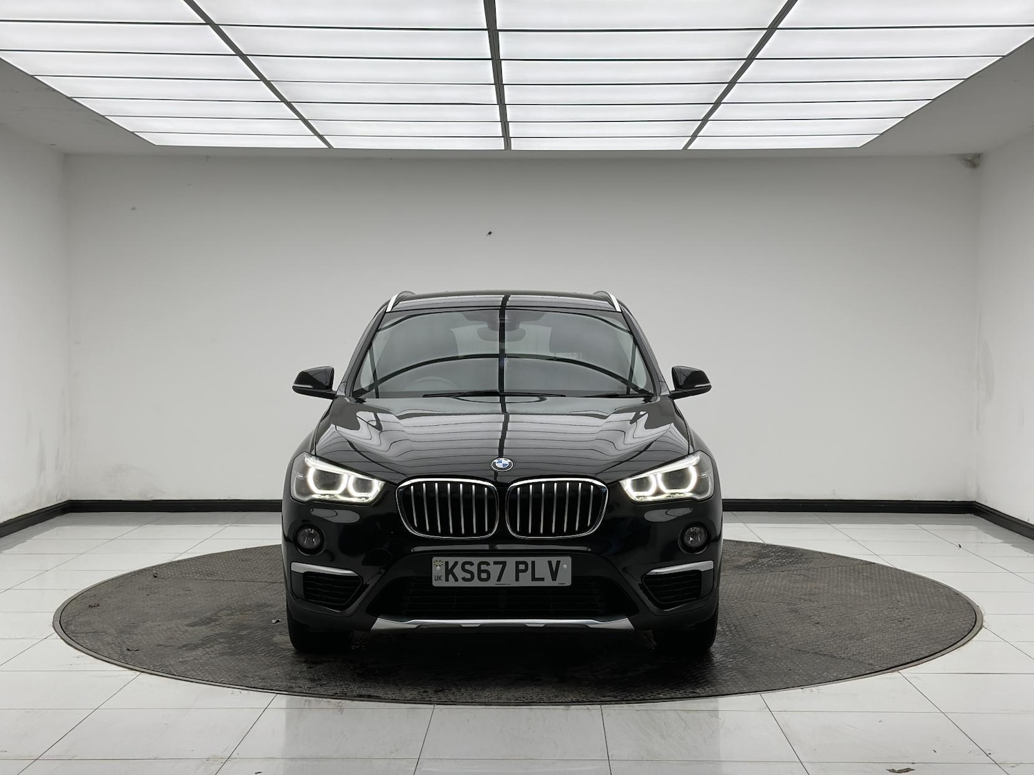 Used BMW X1 2018 for sale - 77581565: Photo 2