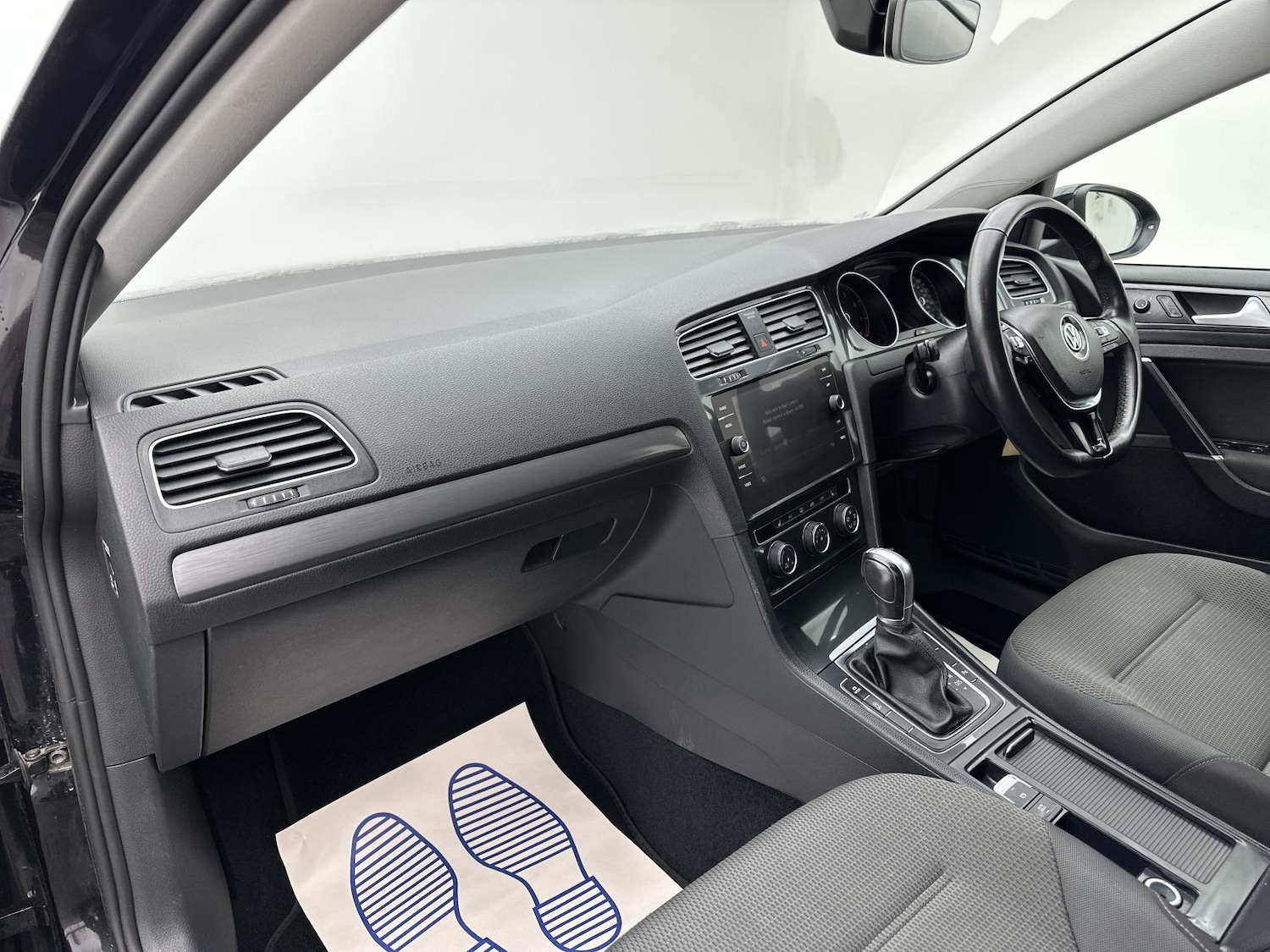 Used Volkswagen Golf 2019 for sale - 77536403: Photo 28