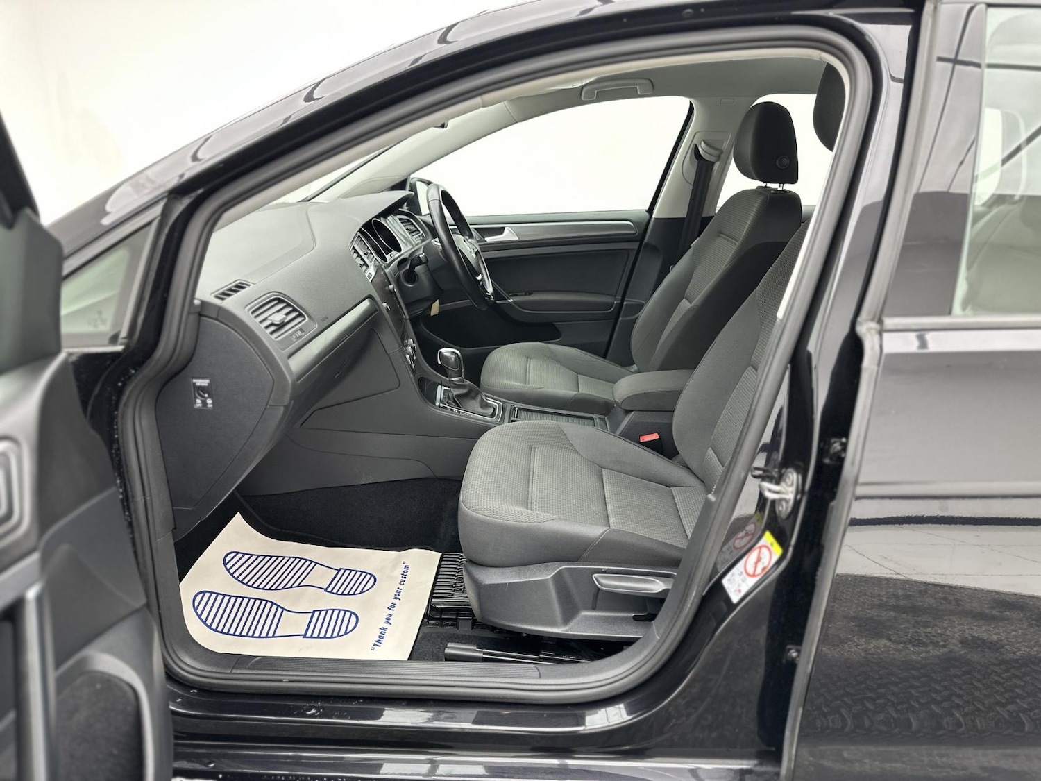 Used Volkswagen Golf 2019 for sale - 77536403: Photo 29