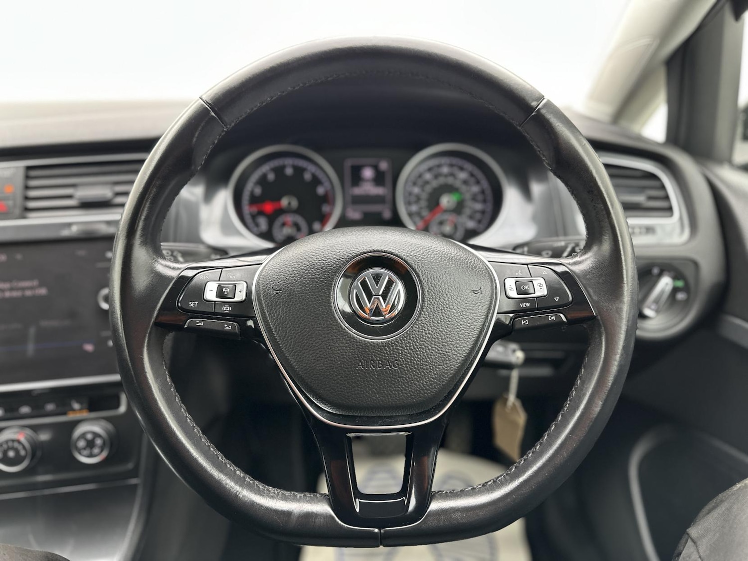 Used Volkswagen Golf 2019 for sale - 77536403: Photo 37