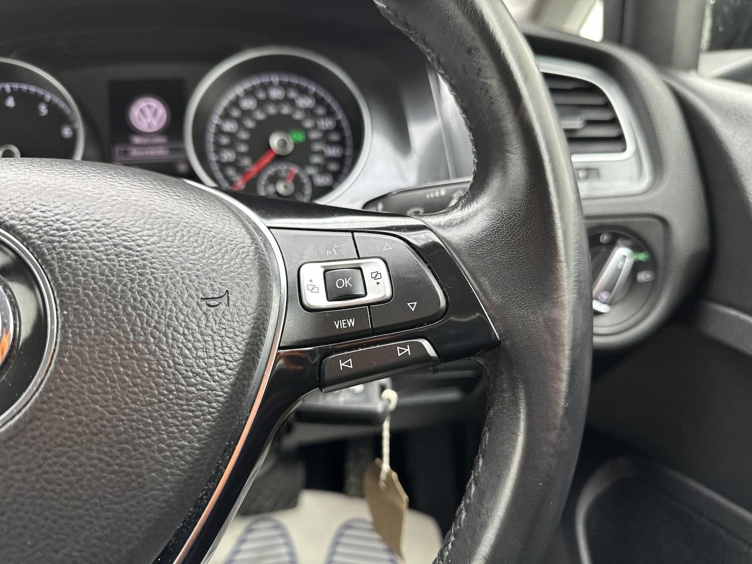 Used Volkswagen Golf 2019 for sale - 77536403: Photo 40