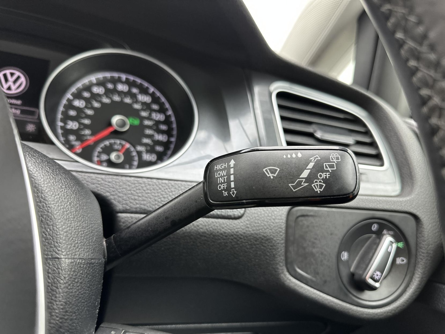 Used Volkswagen Golf 2019 for sale - 77536403: Photo 41