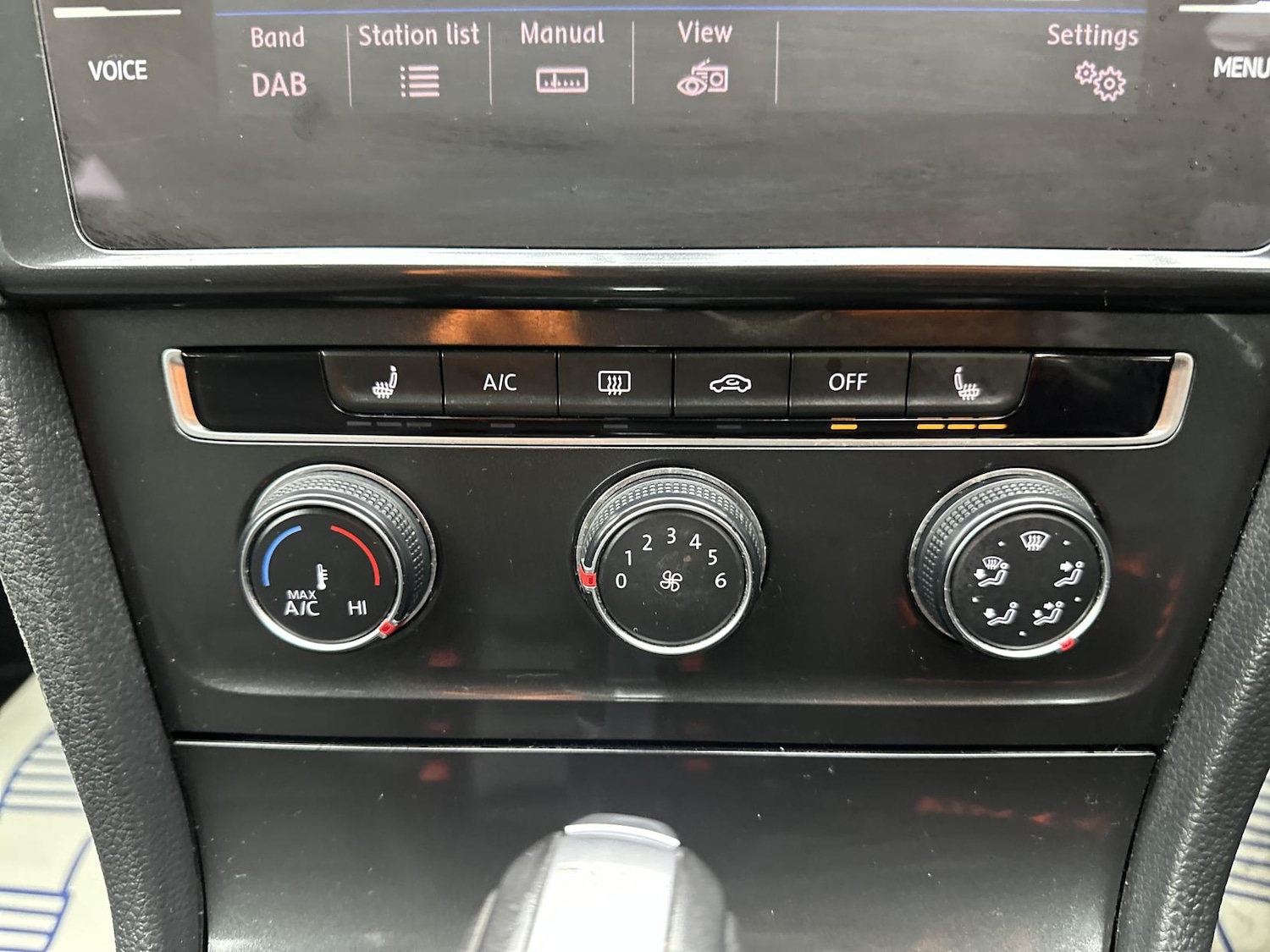 Used Volkswagen Golf 2019 for sale - 77536403: Photo 49