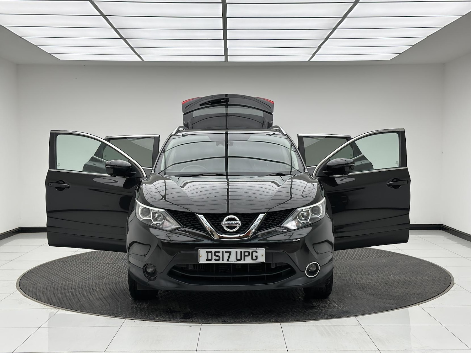 Used Nissan Qashqai 2017 for sale - 76700536: Photo 13