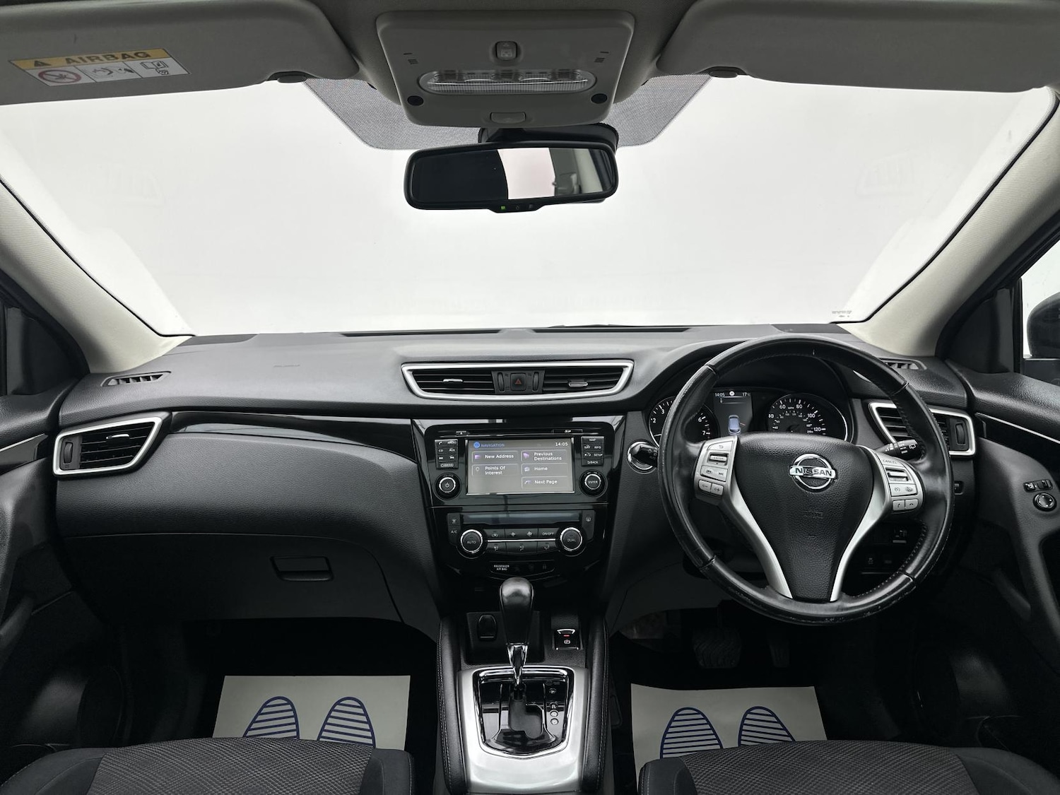 Used Nissan Qashqai 2017 for sale - 76700536: Photo 23