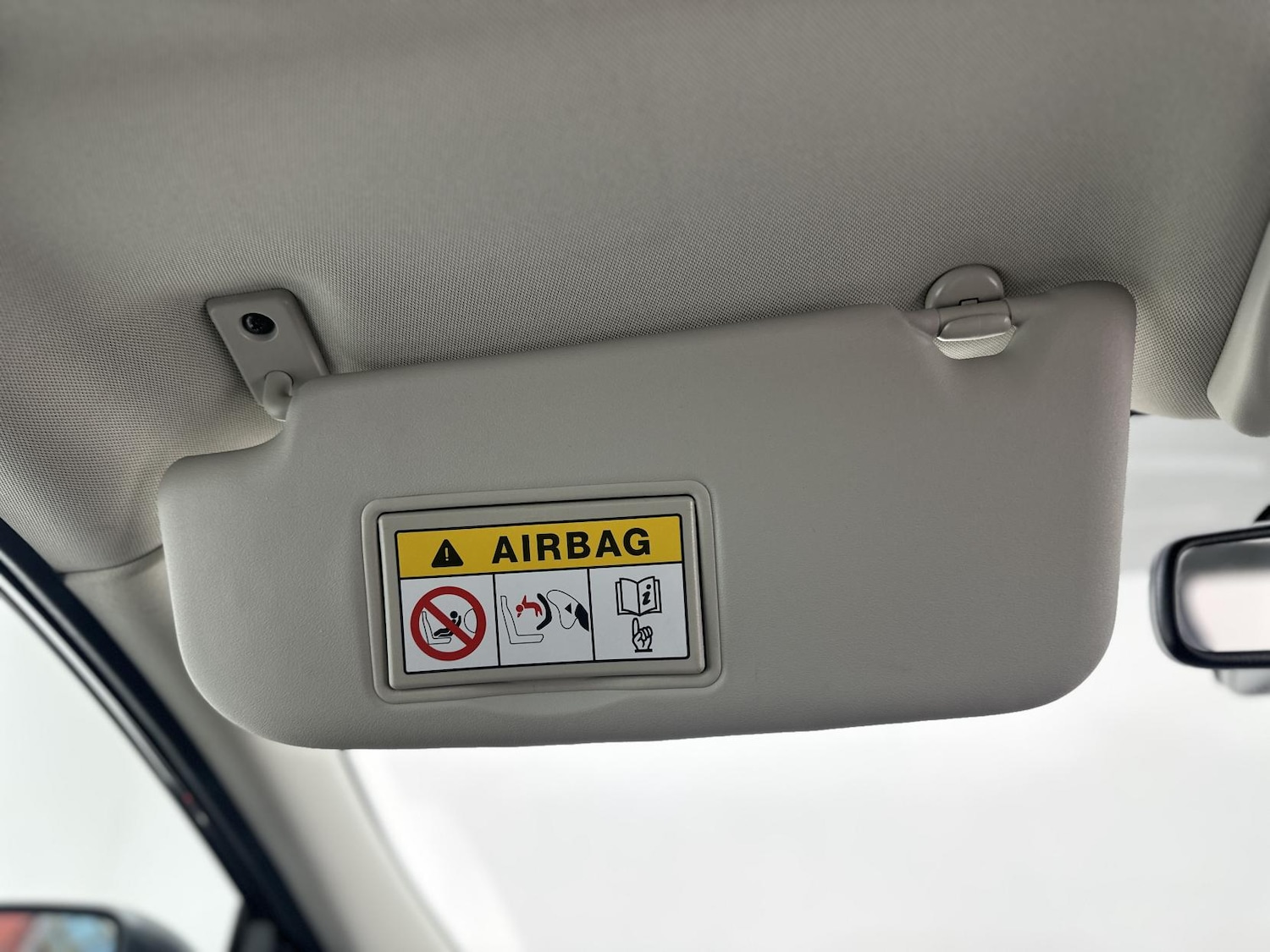 Used Nissan Qashqai 2017 for sale - 76700536: Photo 50