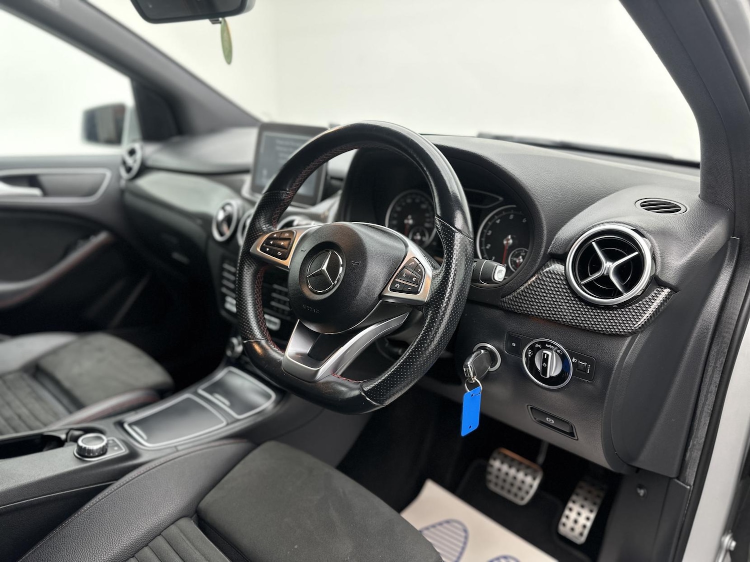 Used Mercedes-Benz B Class 2017 for sale - 78180417: Photo 15