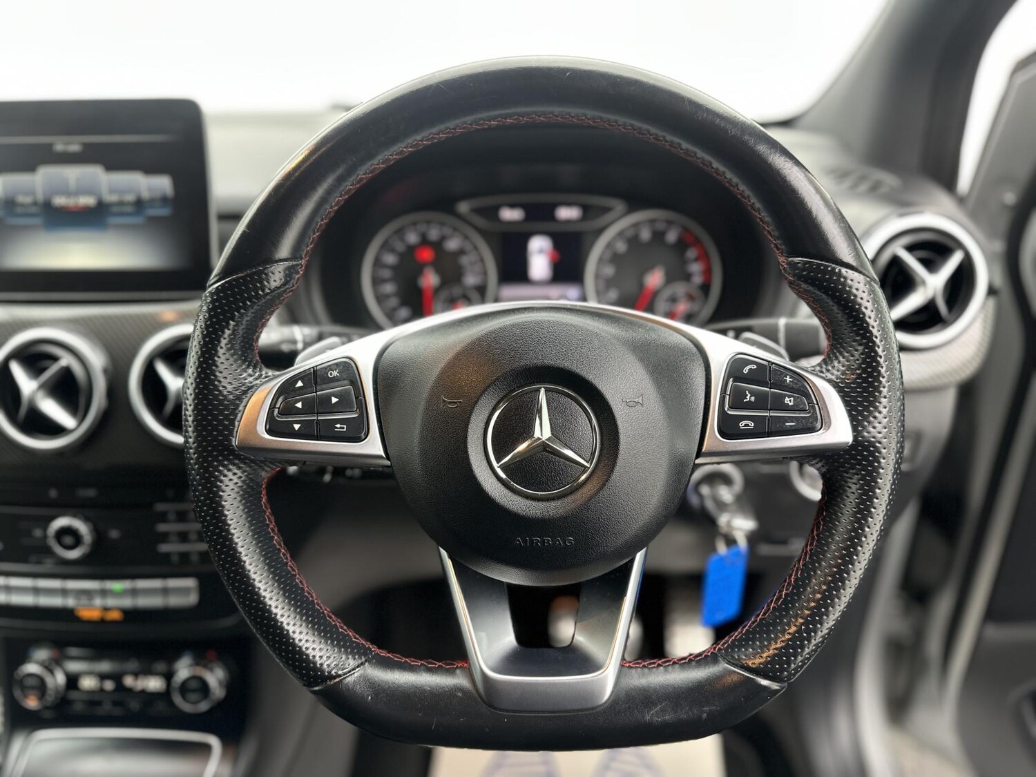 Used Mercedes-Benz B Class 2017 for sale - 78180417: Photo 37