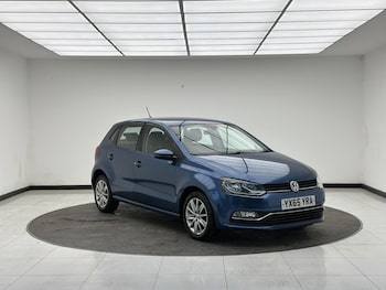 Used Volkswagen Polo 2015 for sale - 79344300: Photo