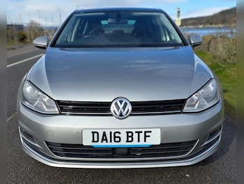 Used Volkswagen Golf 2016 for sale - 77835686: Photo