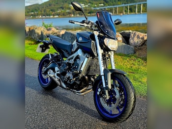 Used Yamaha MT-09 2013 for sale - bike-75979797: Photo