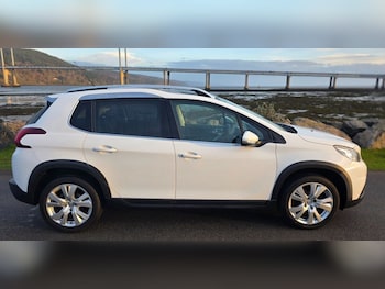 Used Peugeot 2008 2017 for sale - 77319572: Photo