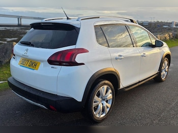 Used Peugeot 2008 2017 for sale - 77319572: Photo
