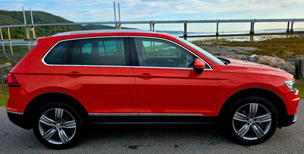 Used Volkswagen Tiguan 2016 for sale - 75613061: Photo 2