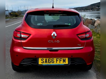 Used Renault Clio 2016 for sale - 78134522: Photo