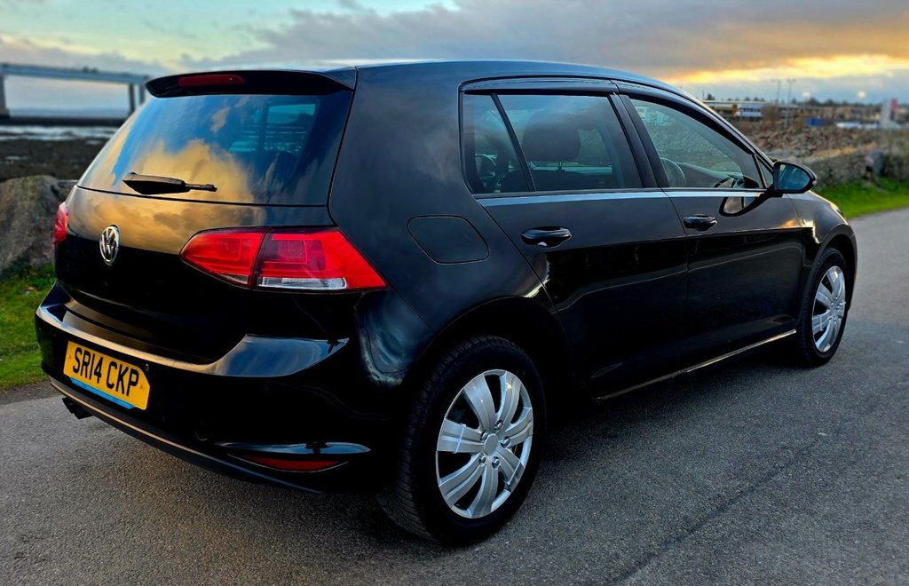Used Volkswagen Golf 2014 for sale - 77654653: Photo 2