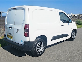 Used Peugeot Partner 2020 for sale - 75613053: Photo