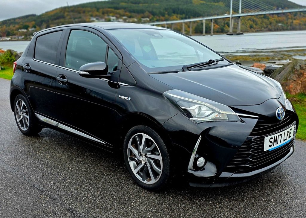 Used Toyota Yaris 2017 for sale - 76368095: Photo 1