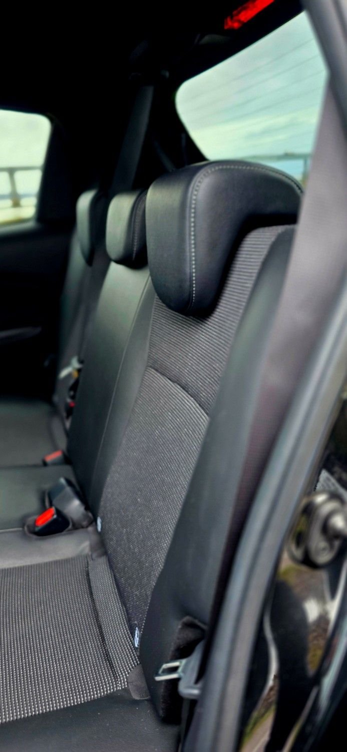 Used Toyota Yaris 2017 for sale - 76368095: Photo 26
