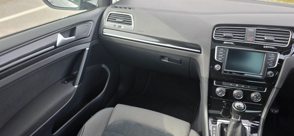 Used Volkswagen Golf 2016 for sale - 78145244: Photo 15