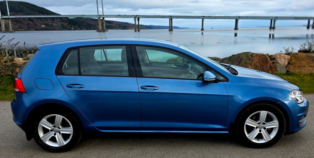 Used Volkswagen Golf 2014 for sale - 77780240: Photo 3