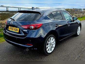 Used Mazda Mazda3 2017 for sale - 77642650: Photo