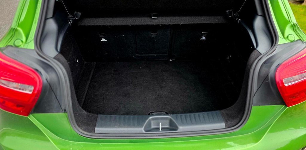 Used Mercedes-Benz A-Class 2018 for sale - 76670622: Photo 31