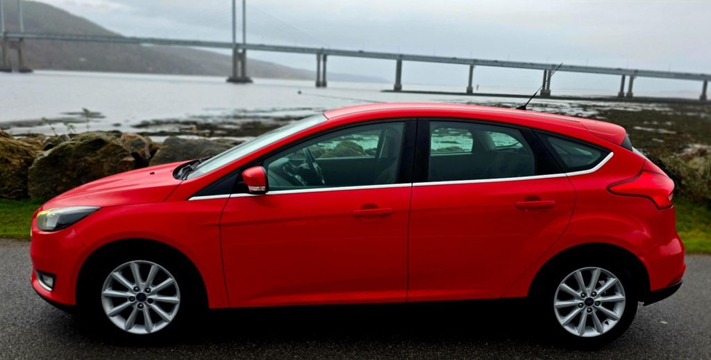 Used Ford Focus 2017 for sale - 76826516: Photo 6