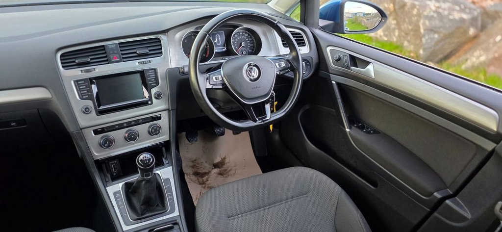 Used Volkswagen Golf 2015 for sale - 76798141: Photo 22