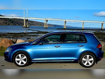 Used Volkswagen Golf 2014 for sale - 77680661: Photo