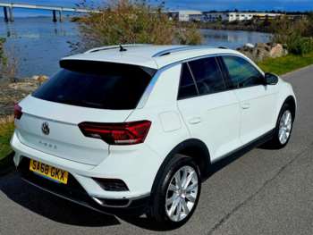 Used Volkswagen T-Roc 2018 for sale - 74296459: Photo