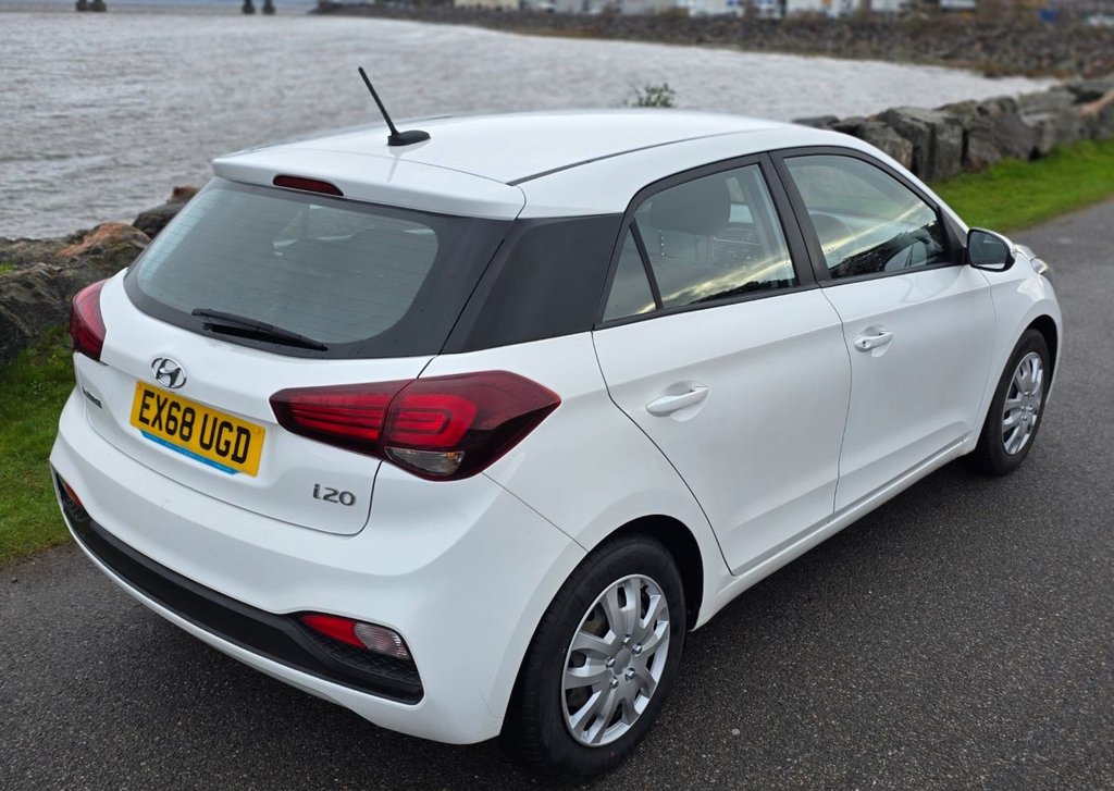 Used Hyundai i20 2018 for sale - 76670621: Photo 11