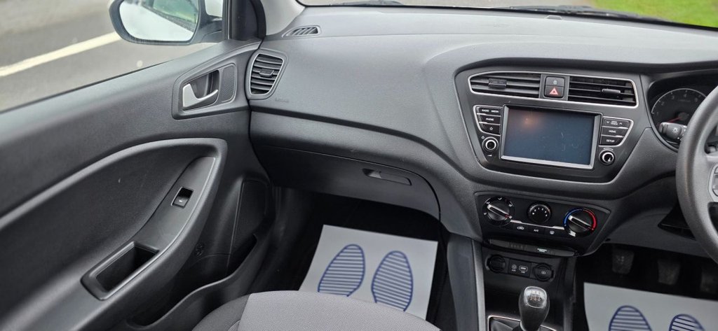 Used Hyundai i20 2018 for sale - 76670621: Photo 21