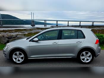 Used Volkswagen Golf 2016 for sale - 79643258: Photo
