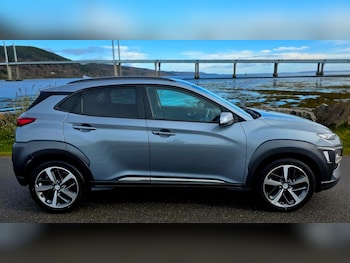 Used Hyundai KONA 2018 for sale - 77850192: Photo