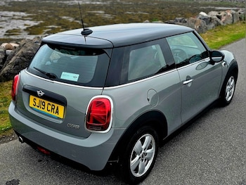 Used MINI Hatch 2019 for sale - 75281529: Photo