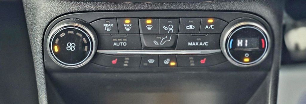 Used Ford Fiesta 2018 for sale - 76527145: Photo 26