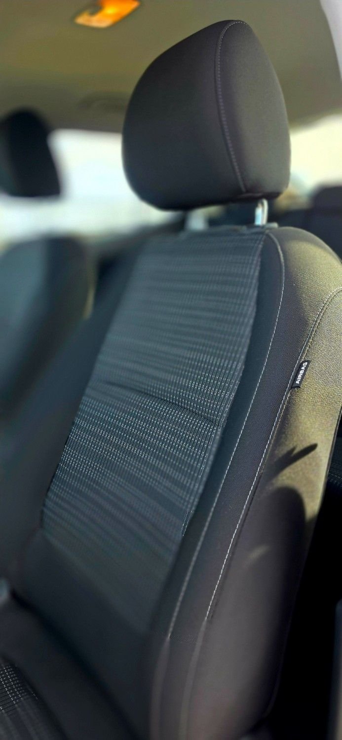 Used Kia Stonic 2017 for sale - 78117429: Photo 23