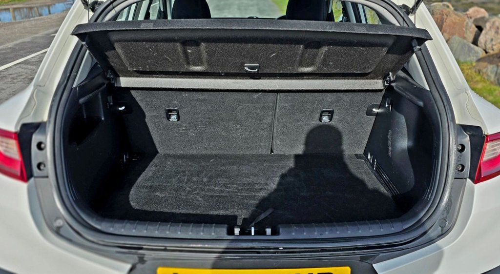 Used Kia Stonic 2017 for sale - 78117429: Photo 27