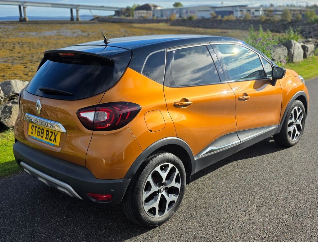 Used Renault Captur 2018 for sale - 76069041: Photo 2